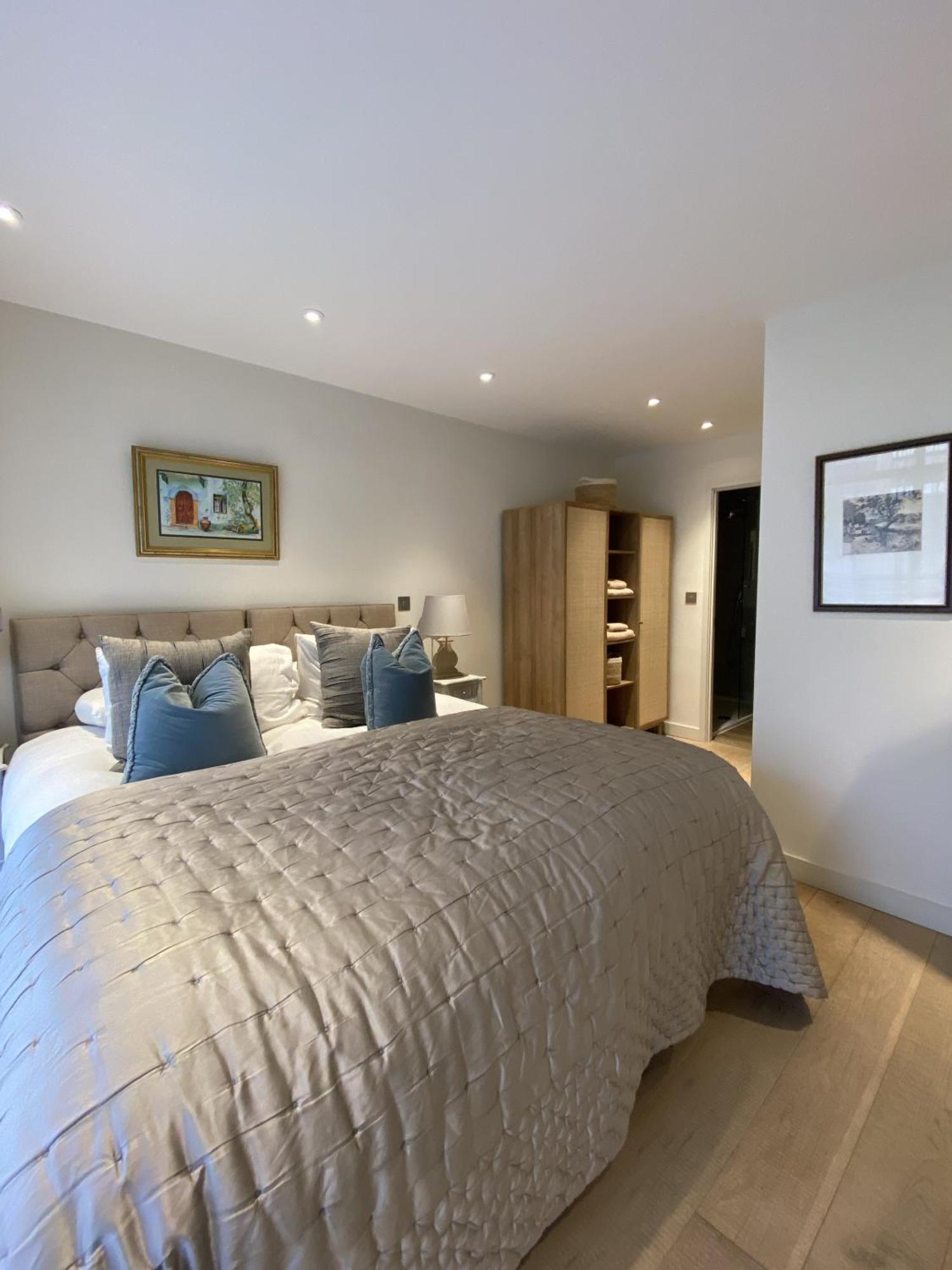 Appartement Walcot Yard With Parking, Bath Keys Extérieur photo