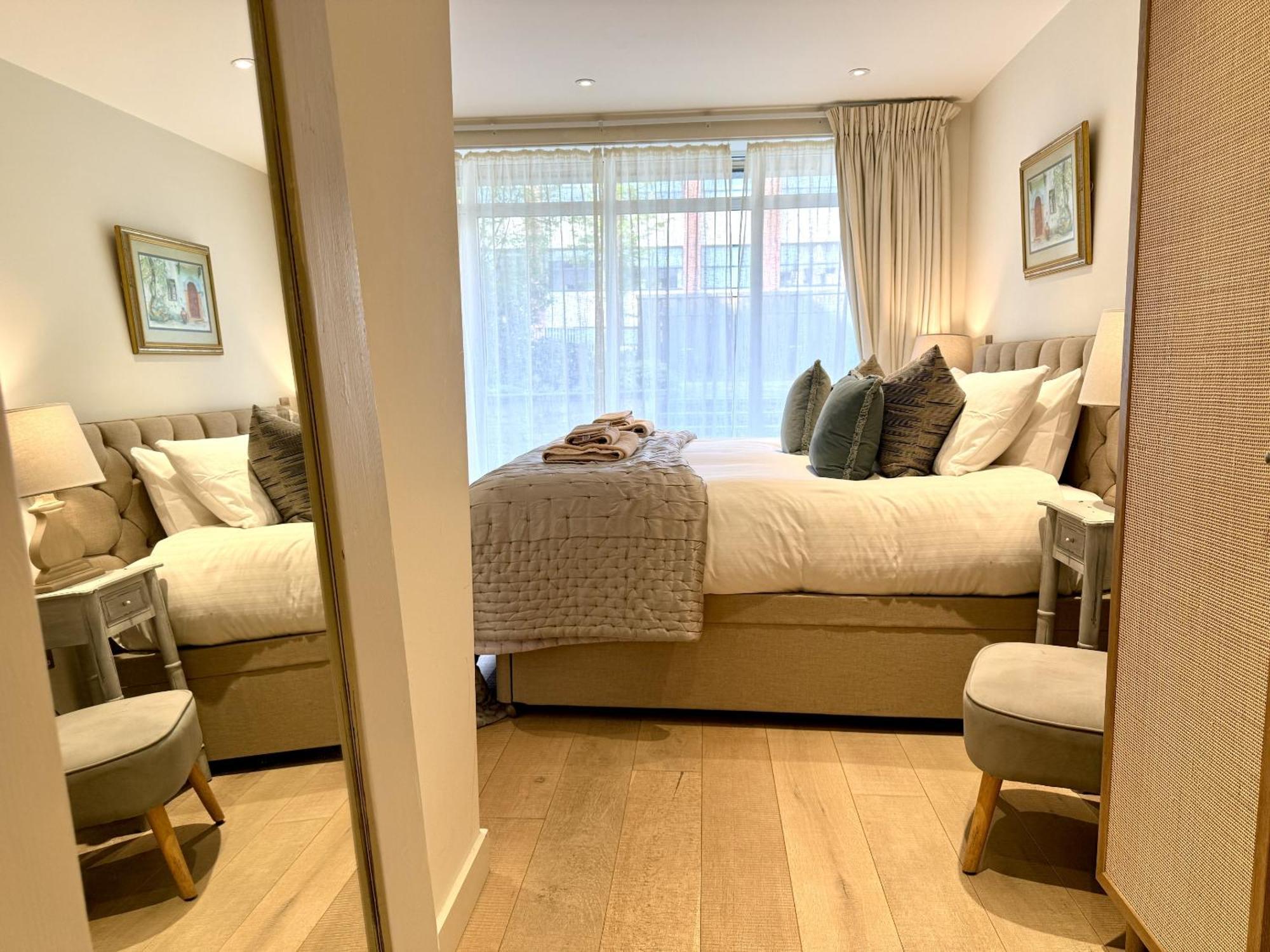 Appartement Walcot Yard With Parking, Bath Keys Extérieur photo